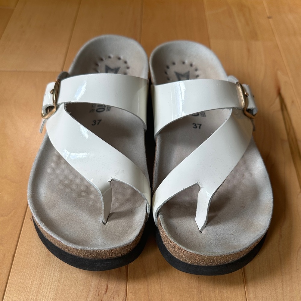 Mephisto Helen White Sandals with Black Sole